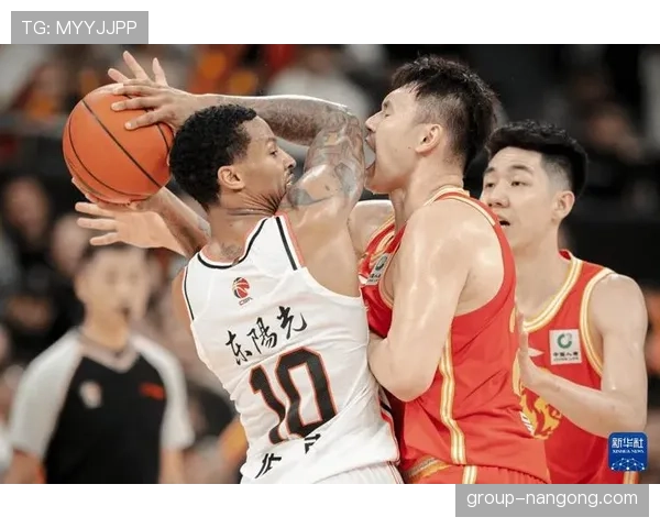 一图看懂篮球比赛中常见的抢篮板犯规判定标准