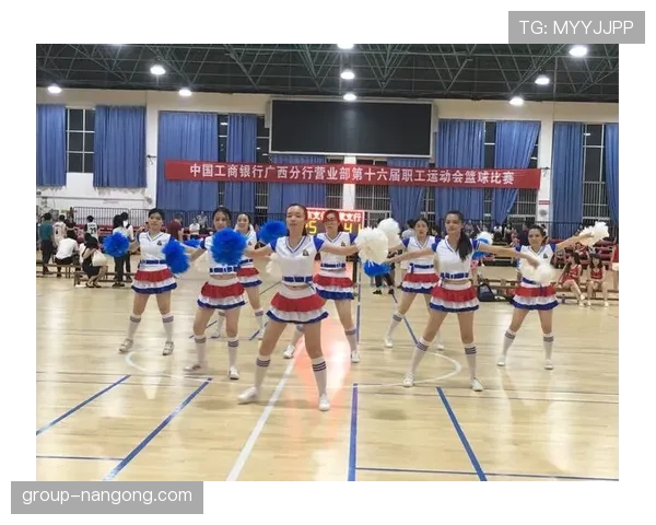 篮球比赛中二次起跳规则的详细解析与判定标准